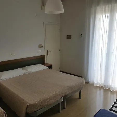Hotel Residence Adriana-2